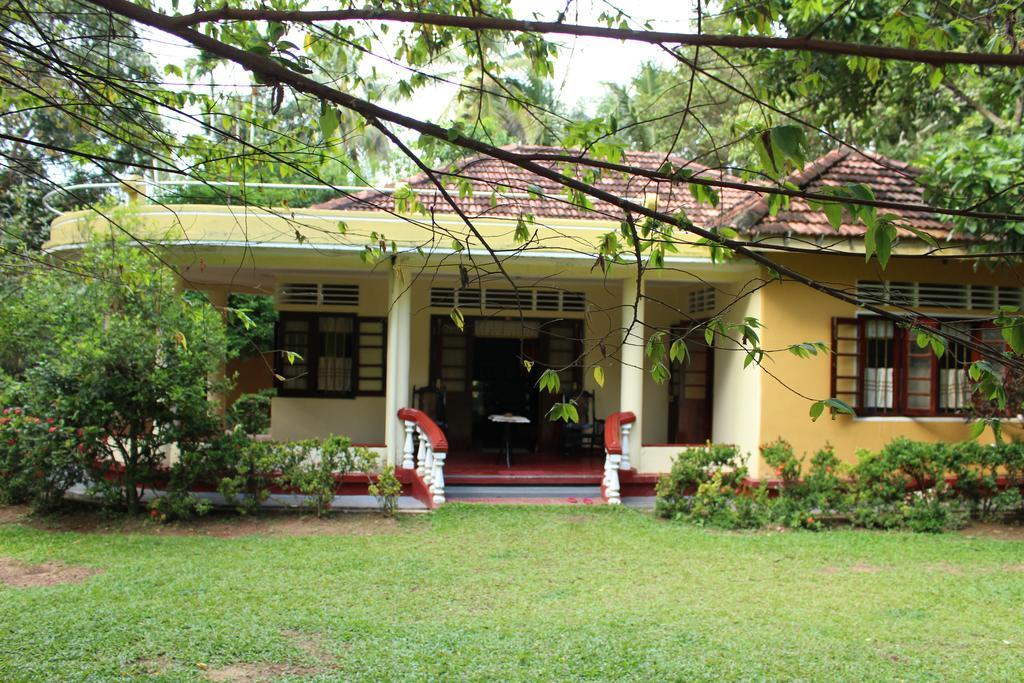 Abberny Villa ميديغاما إيست المظهر الخارجي الصورة